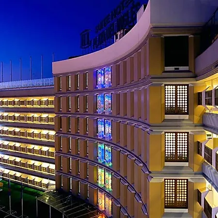 Hl Suitehotel - Adults Only 4*